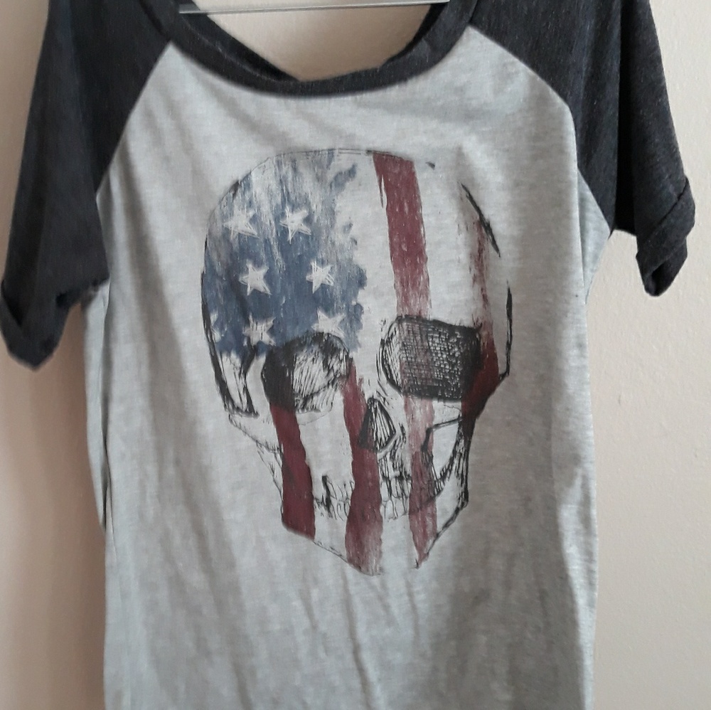 USA skull shirt